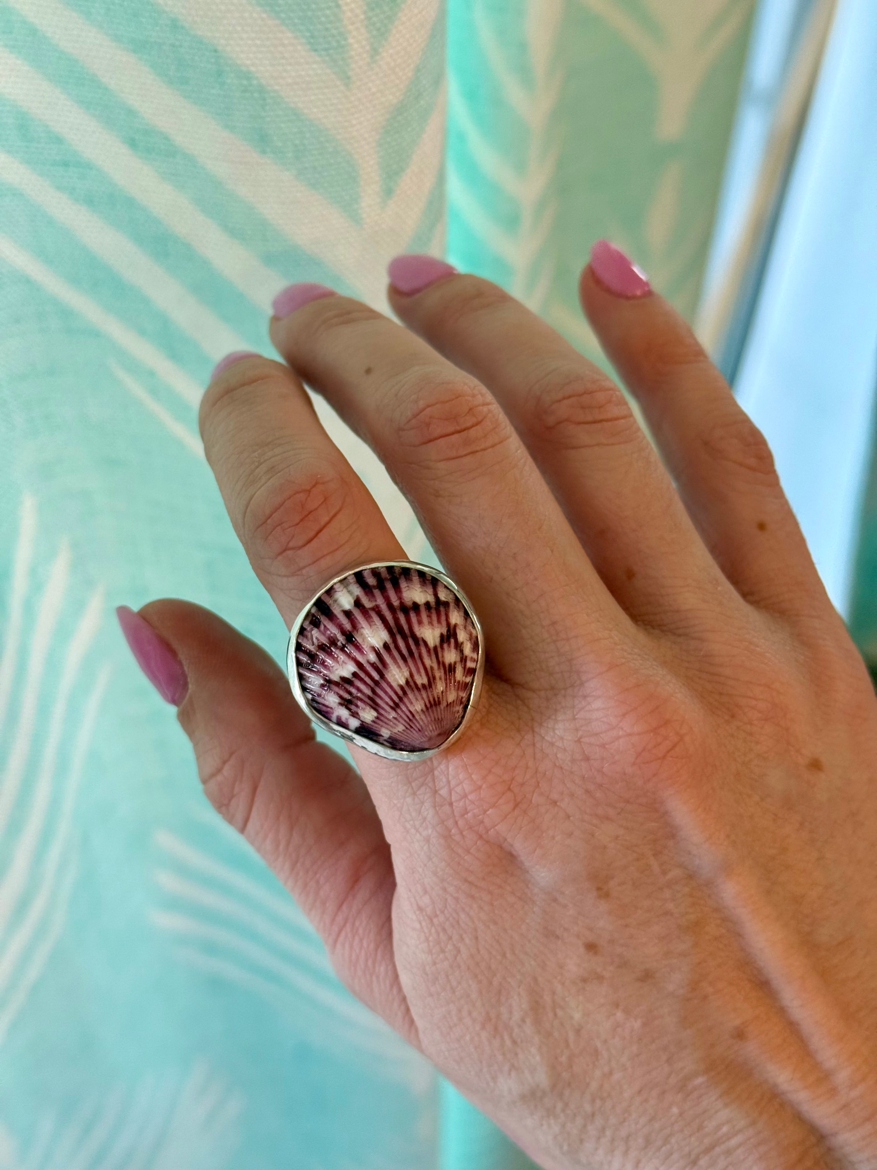 Calico Scallop Ring