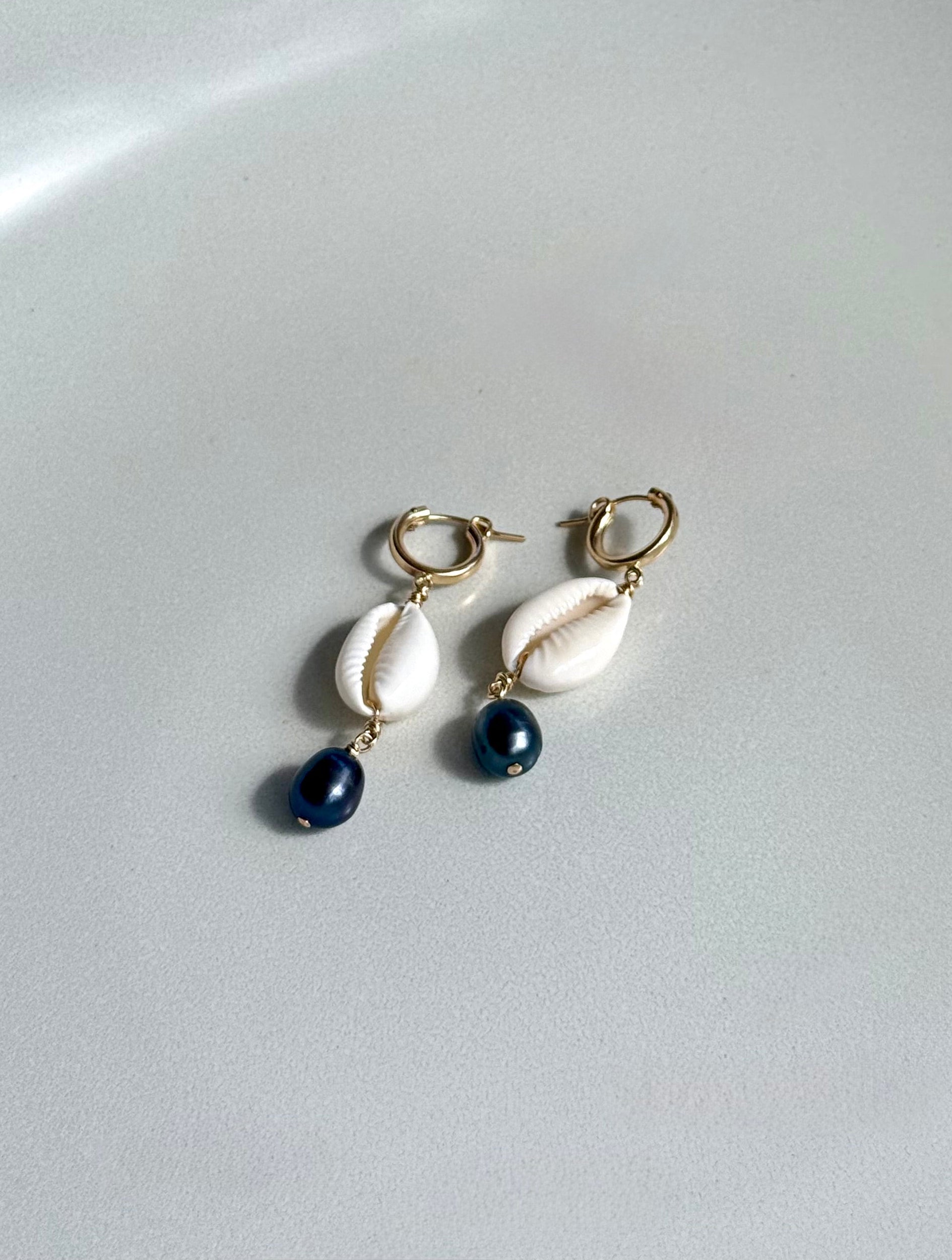 Cowrie Shell Tahitian Pearl Huggies