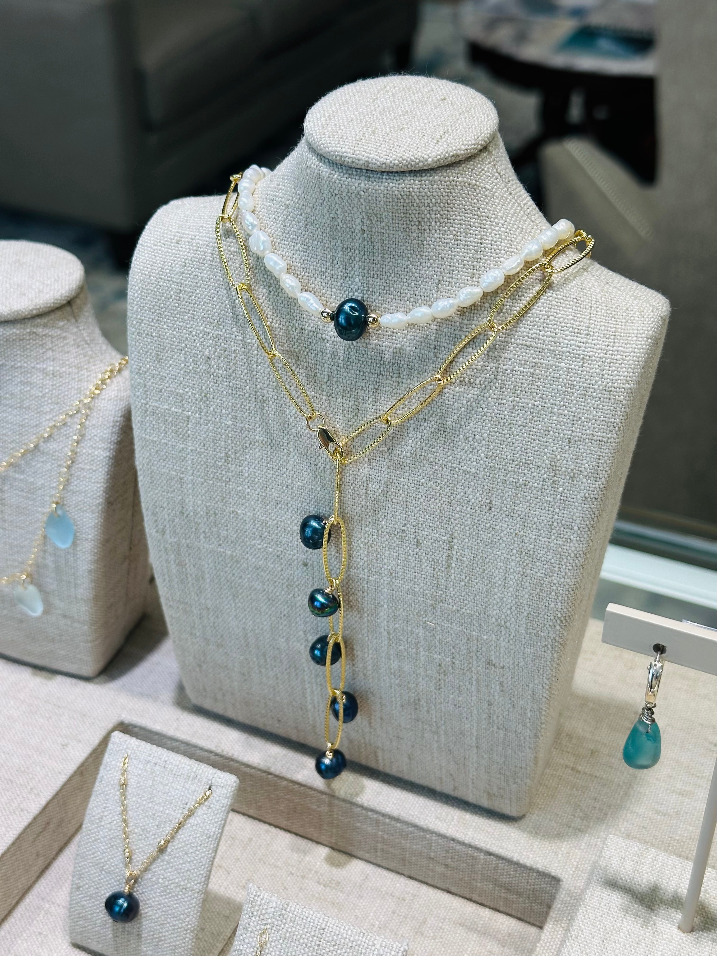 Paperclip Chain Lariat Pearl Necklace