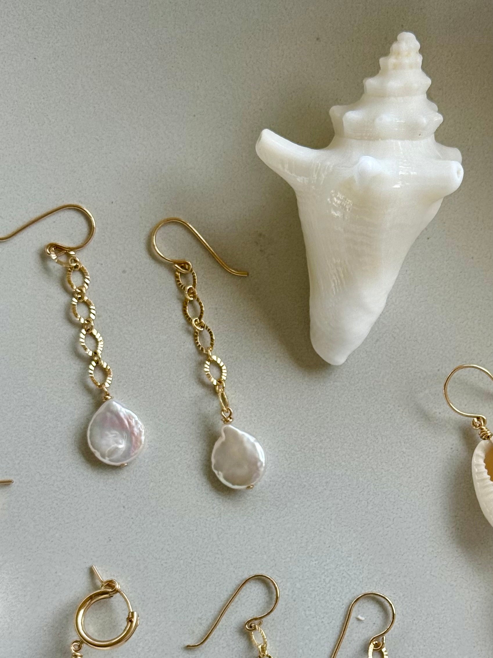 Coin Pearl Threader Earrings